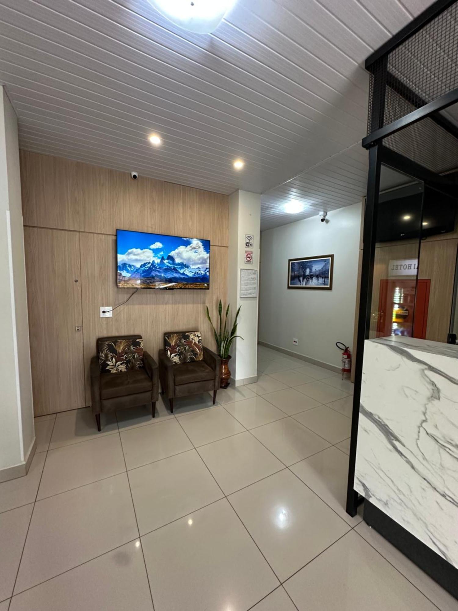 Rai Hotel - Proximo A Prefeitura Cascavel  Exterior photo